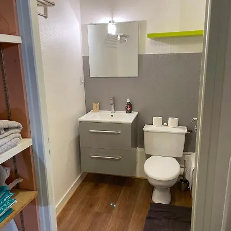 ღ L'accostage • Au Coeur Du Vieux Port Et Du Centre La Rochelle (Charente-Maritime)