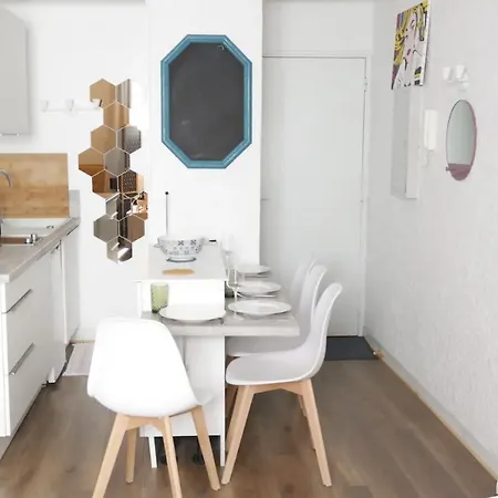 ღ L'accostage • Au Coeur Du Vieux Port Et Du Centre Lejlighed *