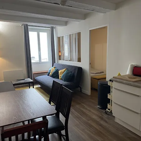 ღ L'accostage • Au Coeur Du Vieux Port Et Du Centre