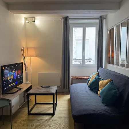 ღ L'accostage • Au Coeur Du Vieux Port Et Du Centre La Rochelle (Charente-Maritime)