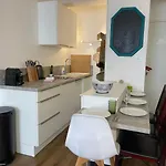 ღ L'accostage • Au Coeur Du Vieux Port Et Du Centre * La Rochelle (Charente-Maritime)